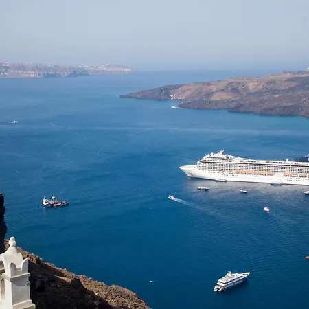 Caldera Cliff Hotel 4*