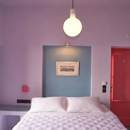 Caldera Cliff Отель 4*