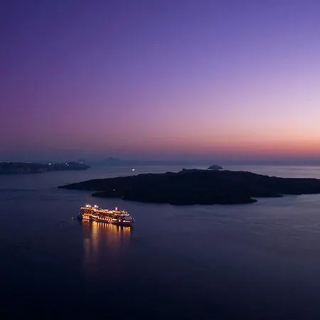 Caldera Cliff 酒店 费拉